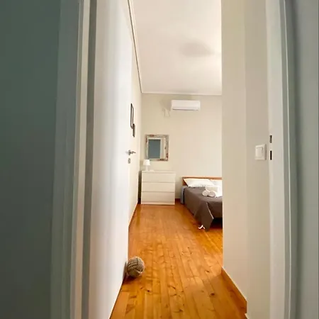 Lefkas House